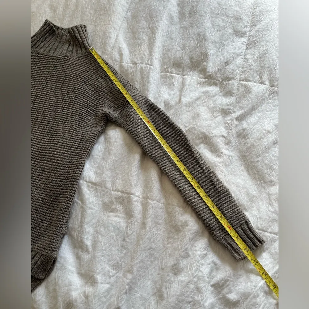 Marine layer Ribbed Wool  Sweater - Image 4