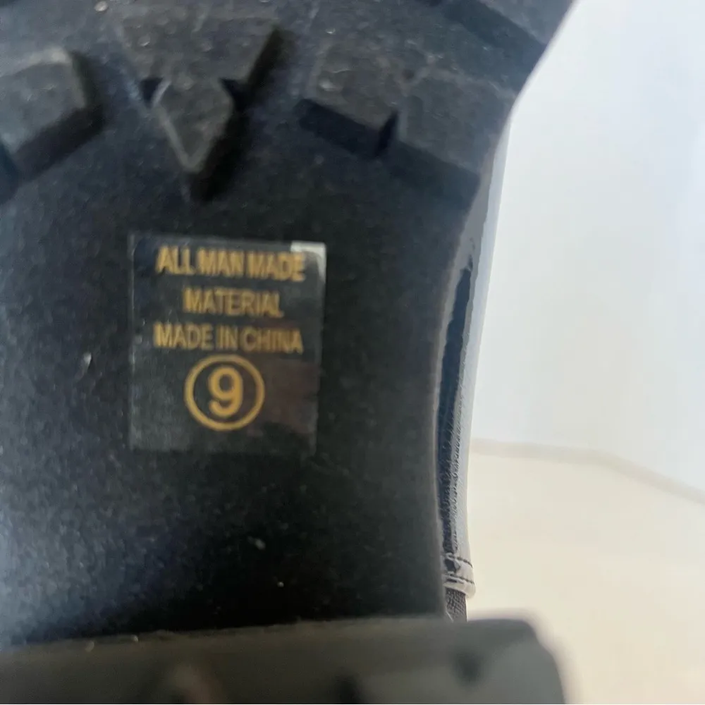 Soda Womens Casual Almond Toe Lug Sole Chunky Heel Ankle Booties Size 9 $ - Image 8