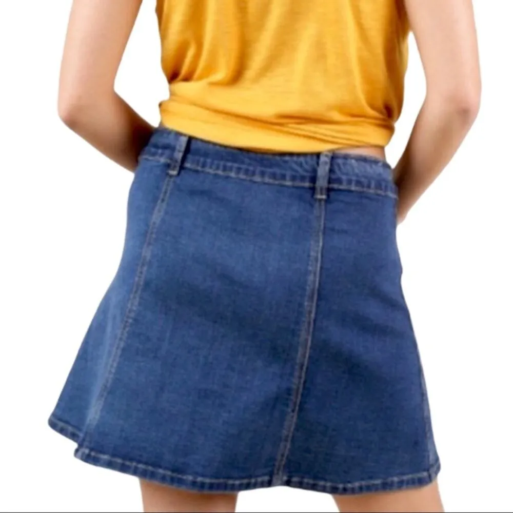 Altar’d State Women's A-line Snap Front Denim Jean Mini Skirt Size Small - Image 10