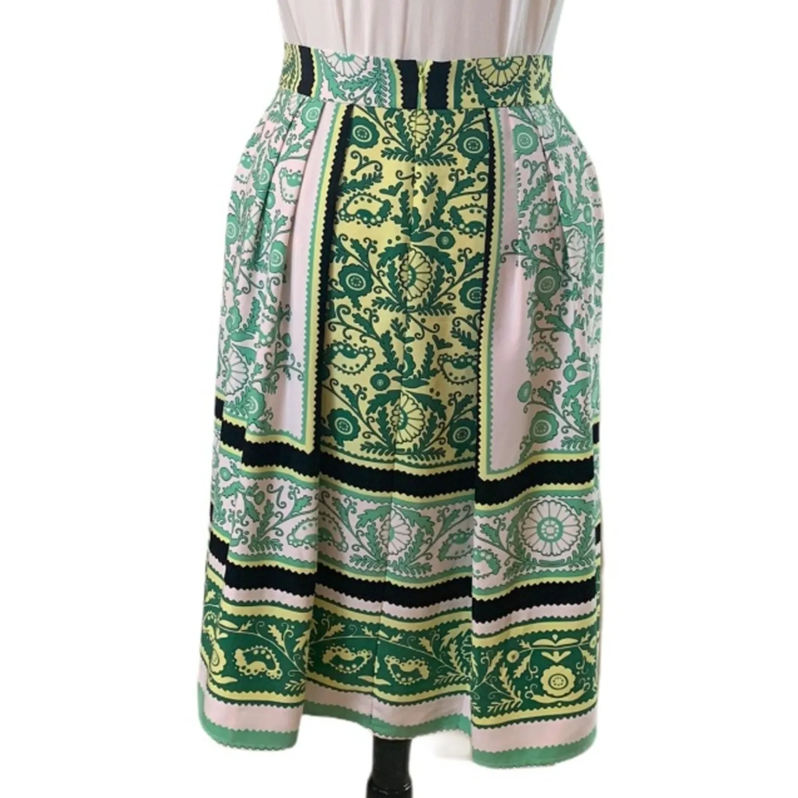 New York & Company Women's Skirt Green Scarf Print Full Pleated Plus Size 18 - Image 9