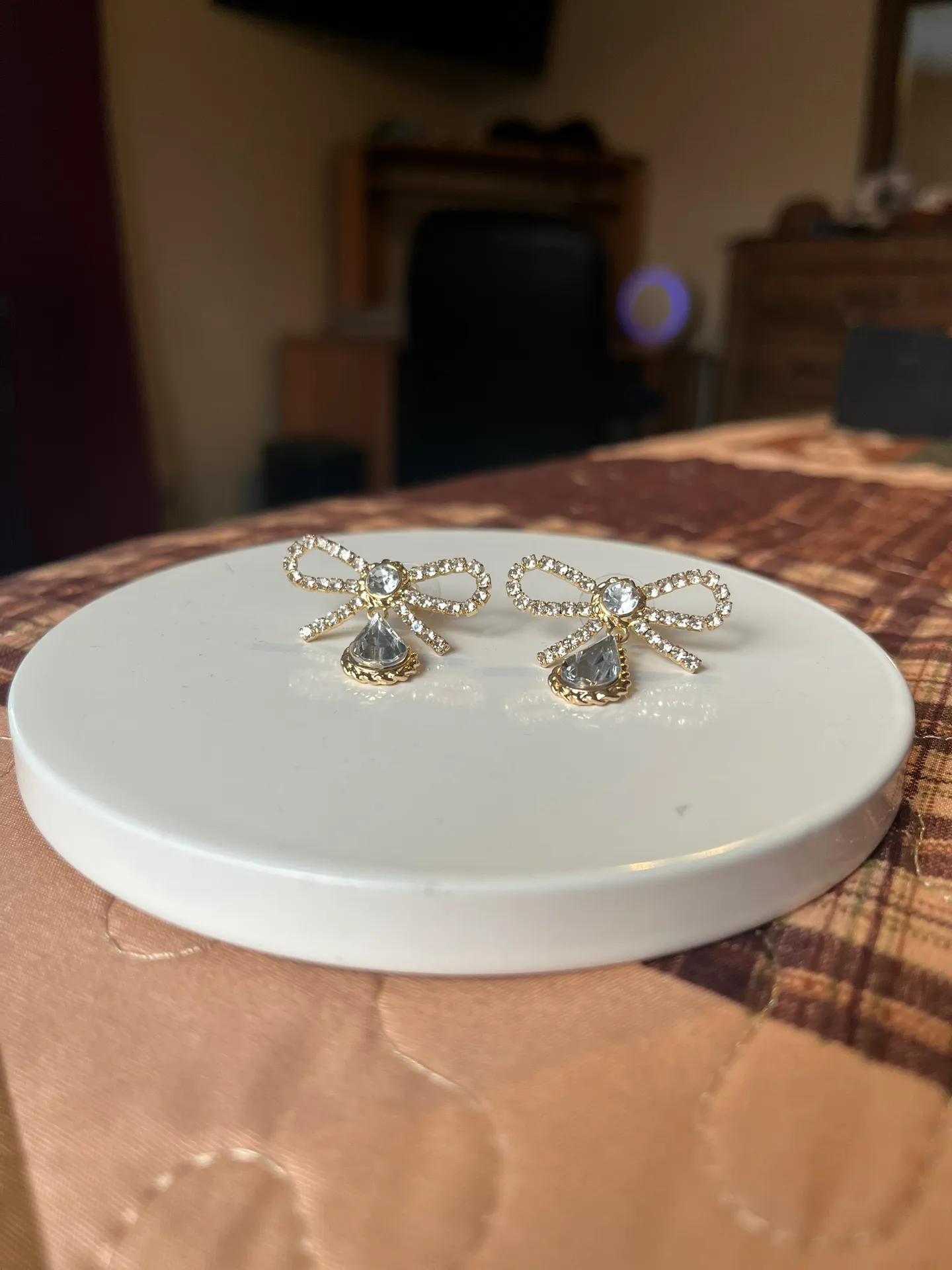 Target Bow Earrings - Image 2