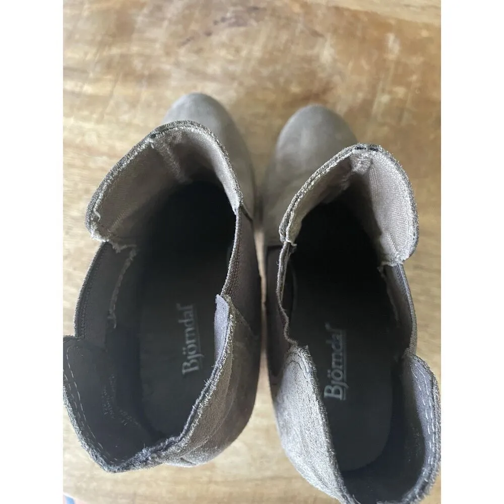 Bjorndal Andrews Tan Genuine Suede Women’s Ankle Boots Taupe Hells Size 6.5 - Image 9