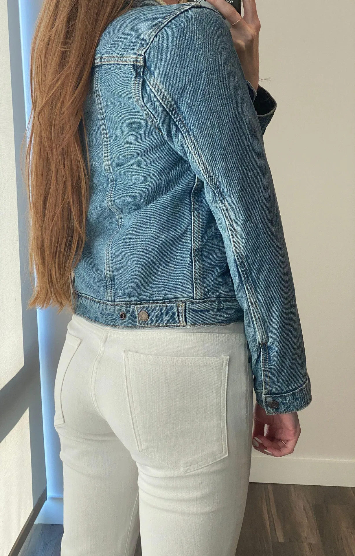 Levi’s Sherpa Denim Jacket - Image 3