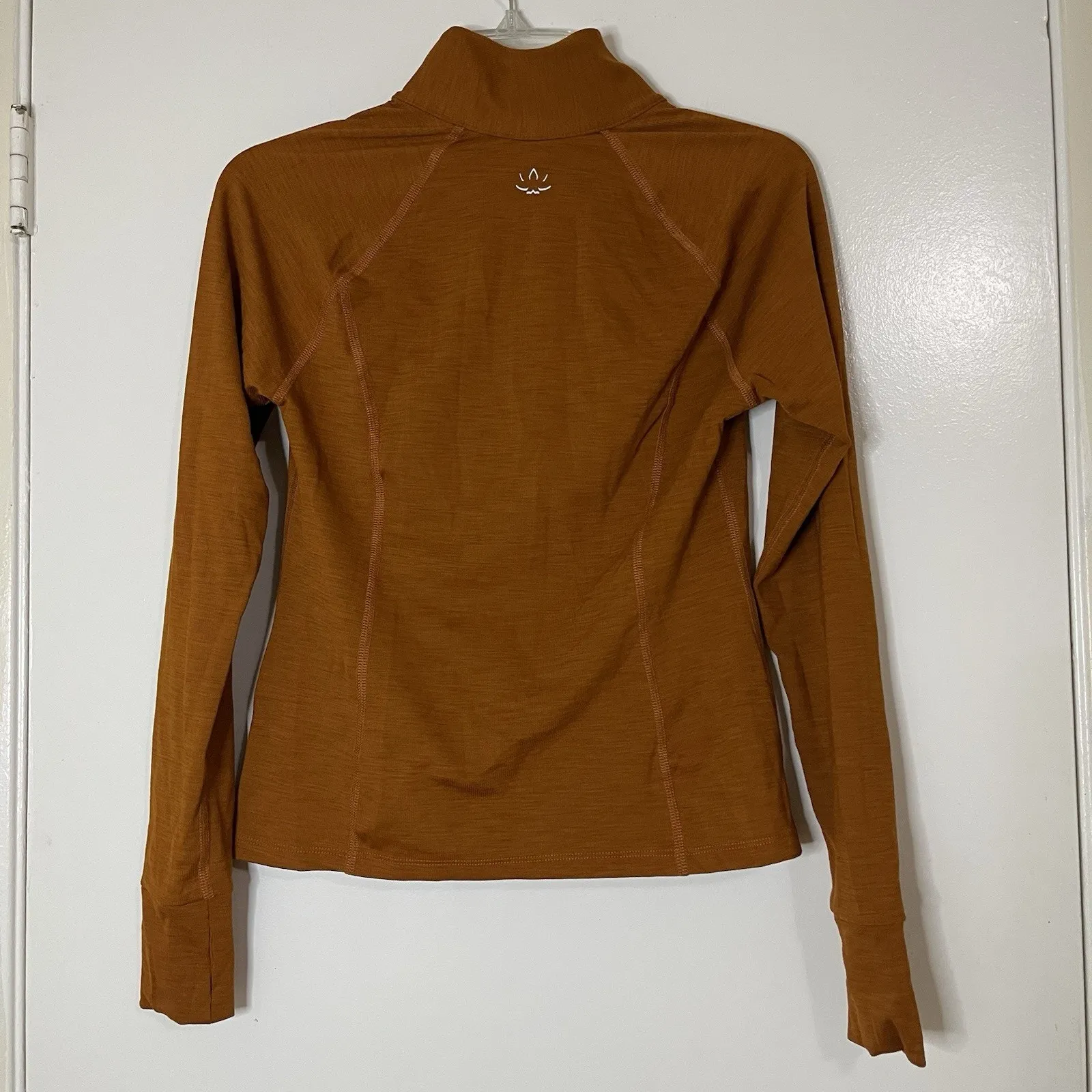Beyond Yoga  Heather Rib Take A Hike Zip Pullover orange rust size small - Image 4