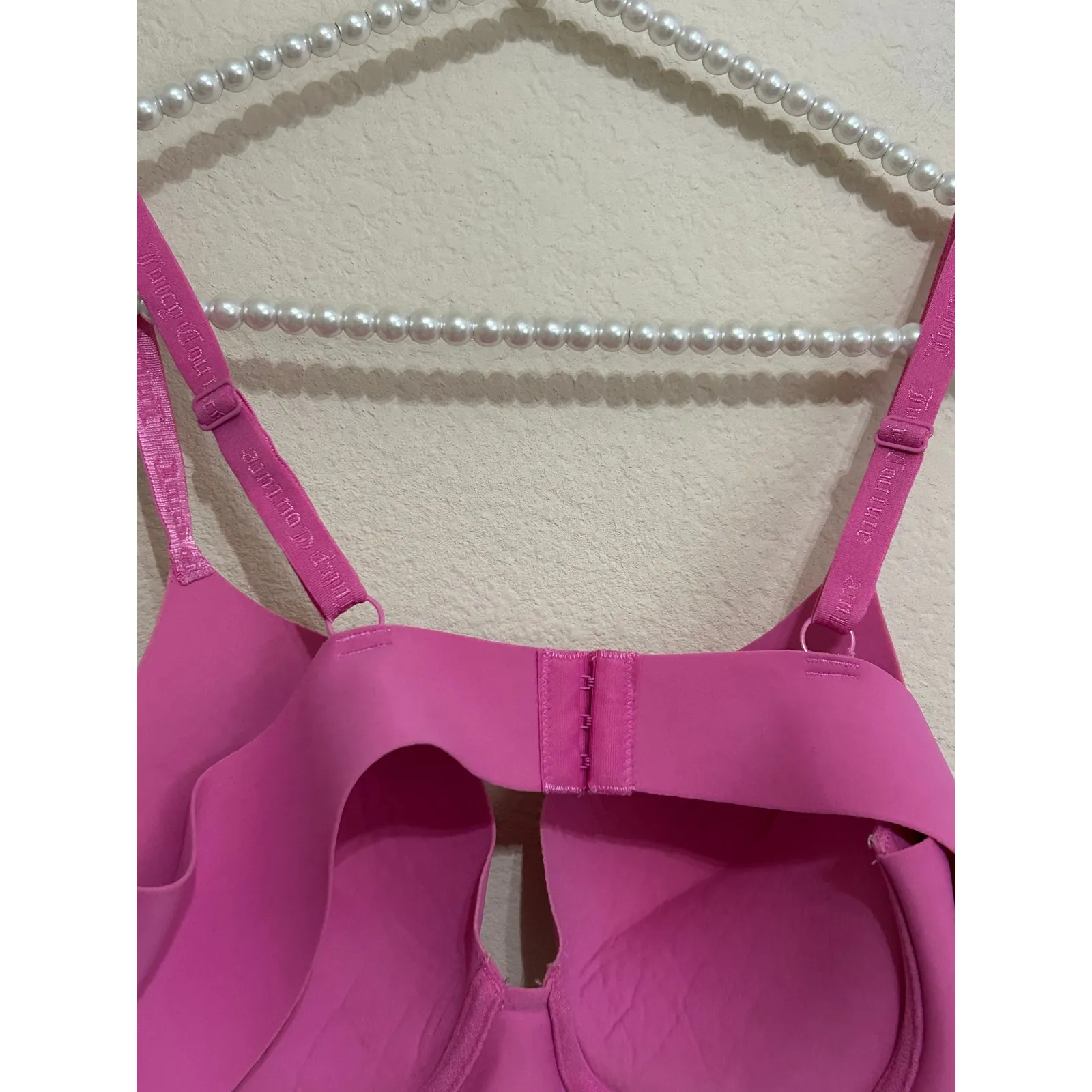 Juicy Couture Push Up Bra Size 38C Pink Padded Support Adjustable Straps Y2K - Image 6