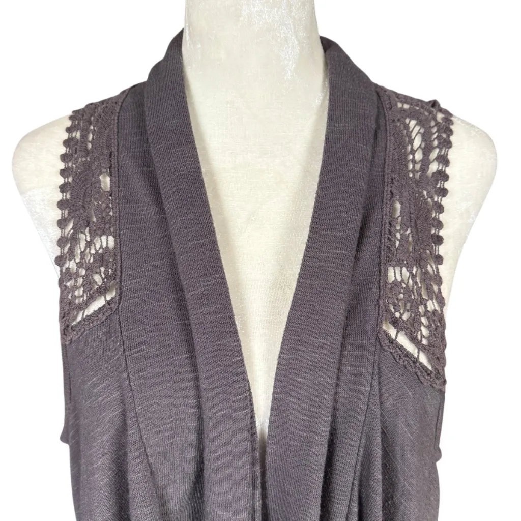 Rue21 women's XL grayish purple sleeveless open cardigan sweater lace back panel - Image 5