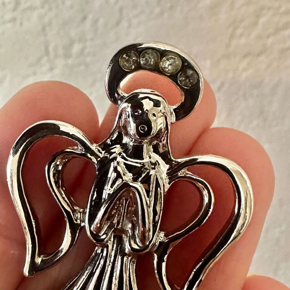 Silver tone angel singing praying hands brooch - Image 5