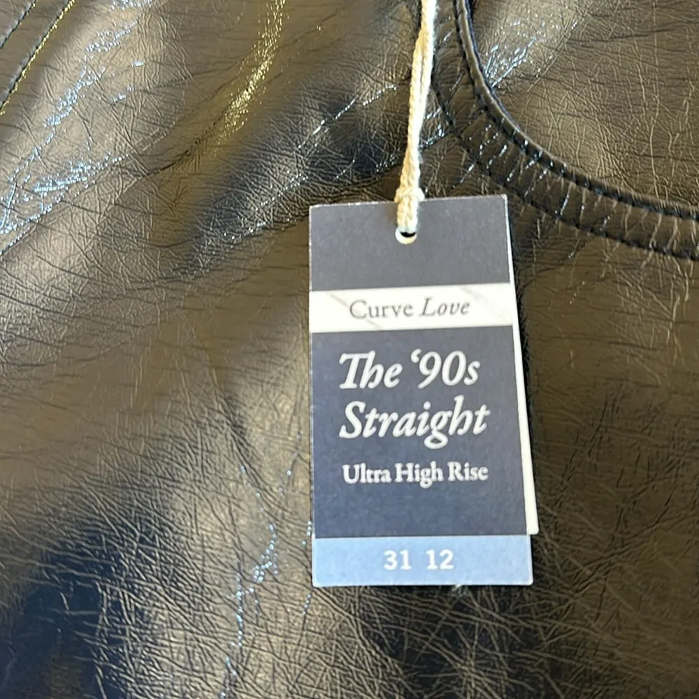 NWT  Abercrombie & Fitch The 90s Straight Ultra High Rise Faux Leather Pant - Image 8