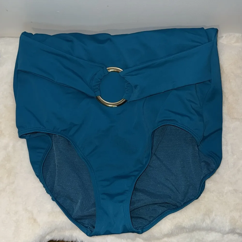 Time & Tru One Piece Swimsuit with Belted Detail Teal Blue Women’s 1X 16 - Image 6