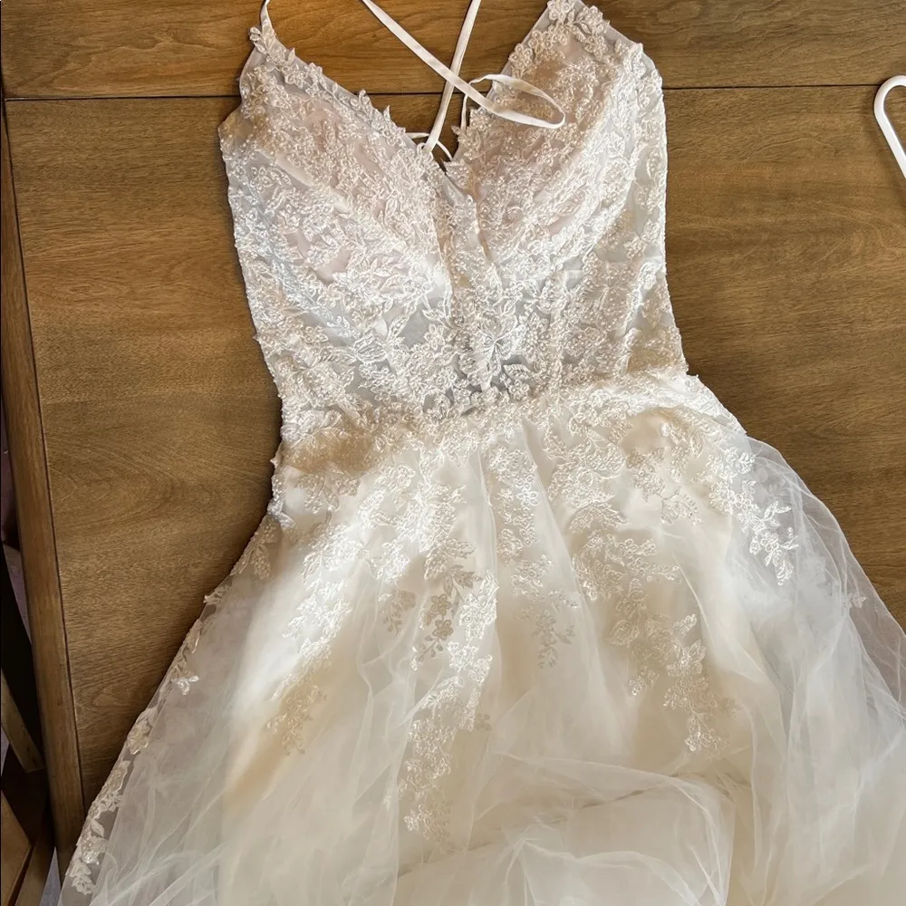 Lulus Luxury White Sheer Tulle Embroidered Beaded Bridal Gown Size Large NWT - Image 14