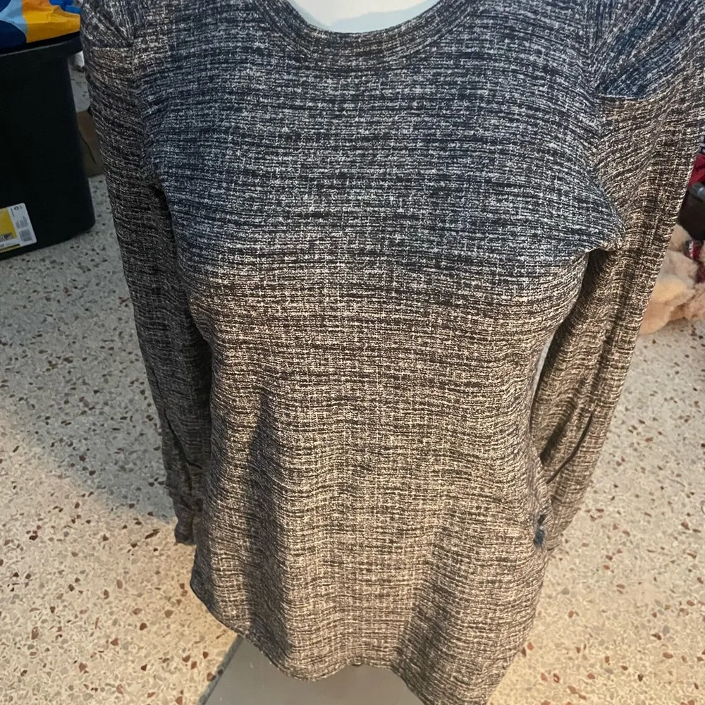 Lululemon Extra Mile Long Sleeve Running Luon Suited Jacquard Black White 8 - Image 13