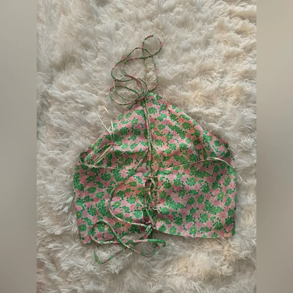 zara floral halter crop top tie back - Image 3
