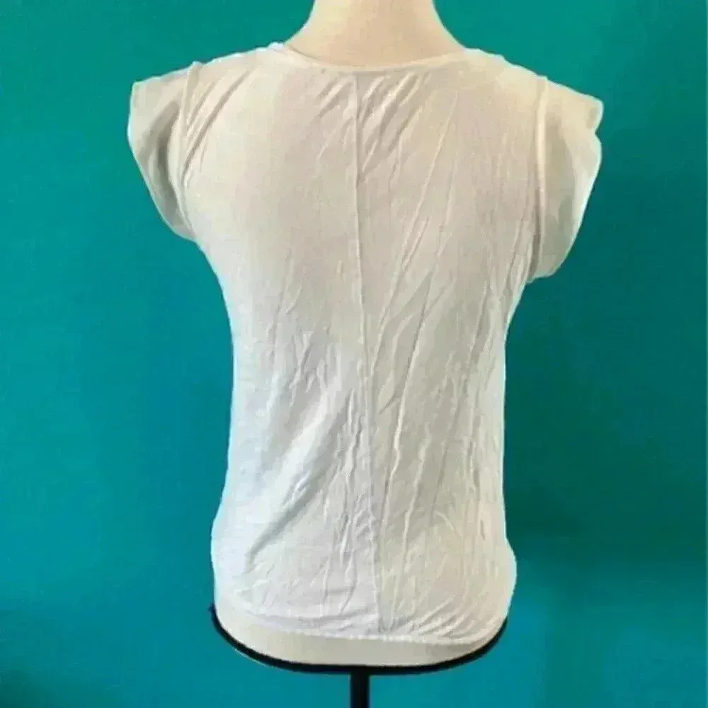 ⭐️ Zara w&b collection white blouse in size small - Image 2