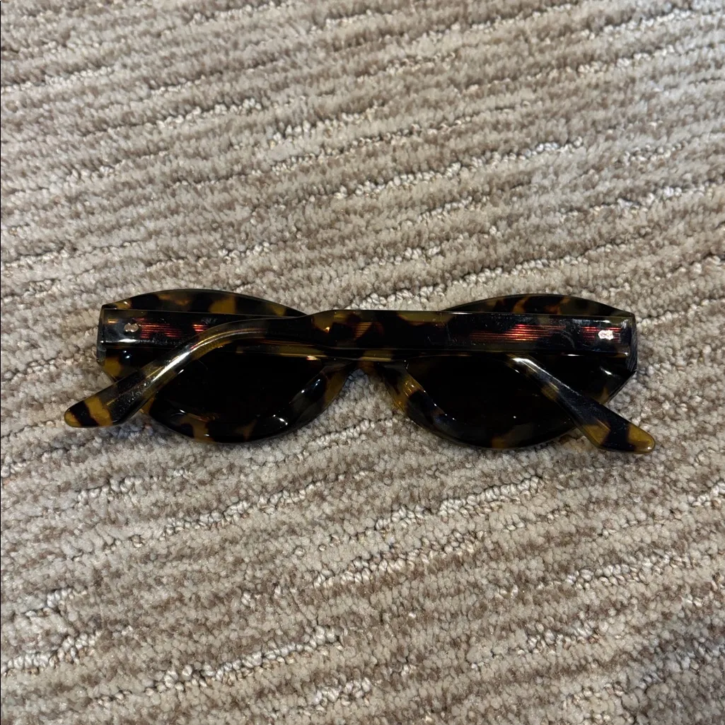 Cloos x Elsa Hoosk Tortoise Shell Women's Sunglasses Orange - Image 3