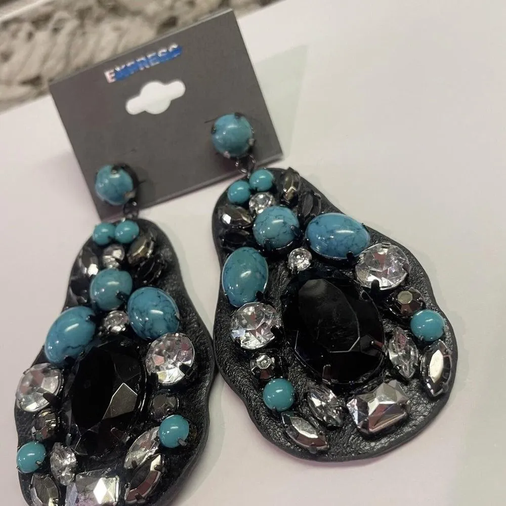 Express Dangle Drop Statement Costume Earrings Pierced $18 Blue / Black - Image 2