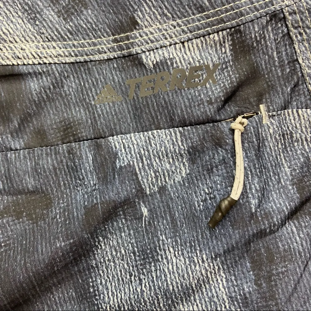 Adidas Terrex Parley All-Around Shorts. Size Small - Image 8