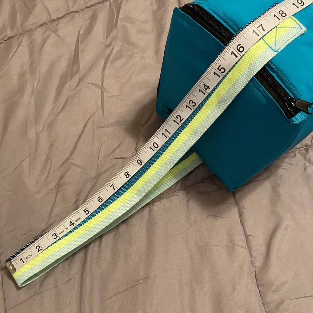 Pink Victoria’s Secret insulated Lunch Box PINK VICTORIAS SECRET Lunchbox Cooler - Image 11