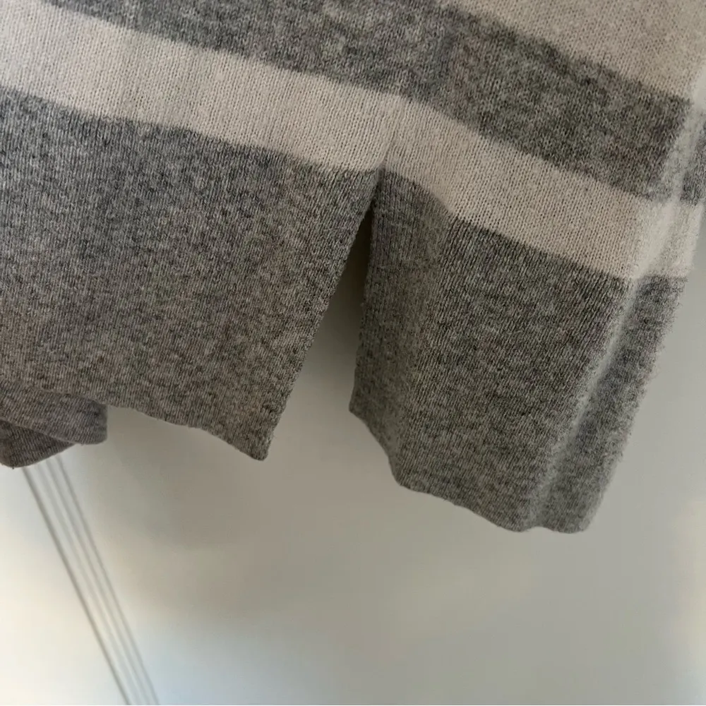 Ann Taylor Grey & White Wool Blend Shawl Open Cardigan Size XXS GUC - Image 5