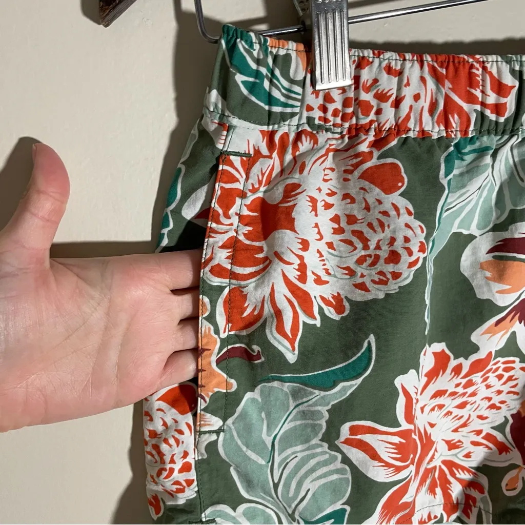 Patagonia Barely Baggies Shorts - Image 3