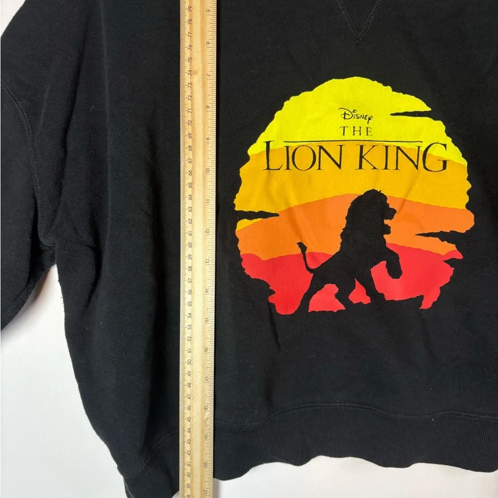 Women’s Disney The Lion King Crop Crewneck Sweatshirt Black XL - Image 5
