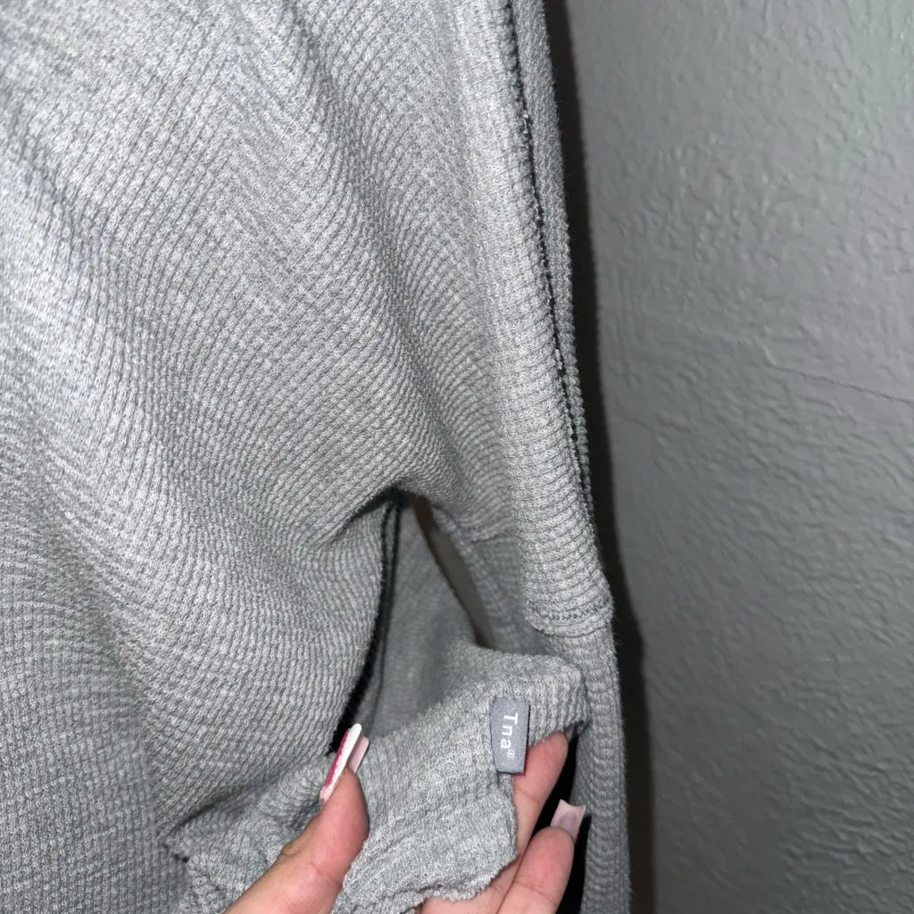 The Group Babaton/TNAWaffle Knit Cowl Neck Sweater Grey Size Medium NWOT Gray - Image 2