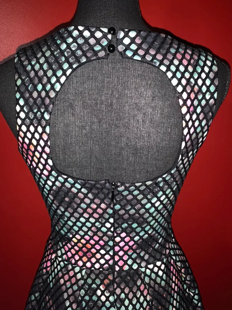 Kaya & Sloane Bonded Mesh Fit & Flare Dress - Image 6