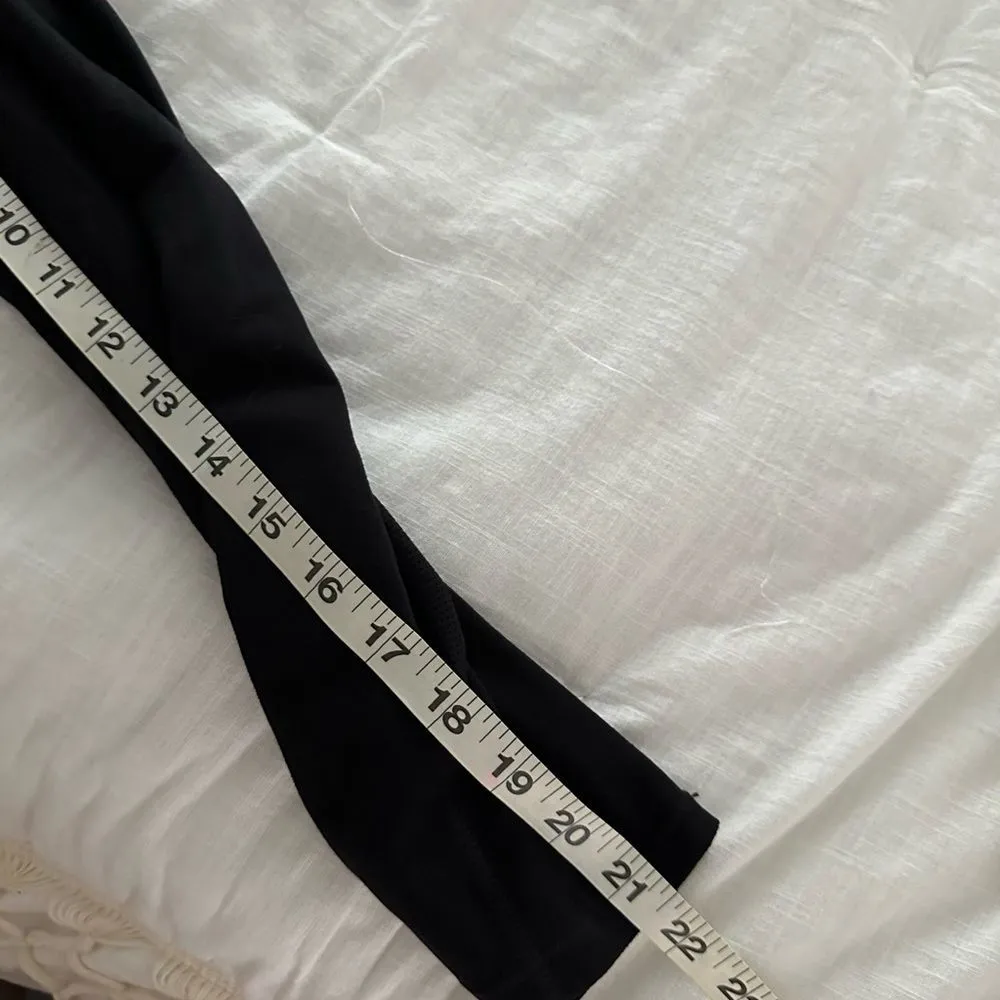 Athleta Women’s Small Be Free 2 in 1 Skirt Cropped Leggings - Image 9