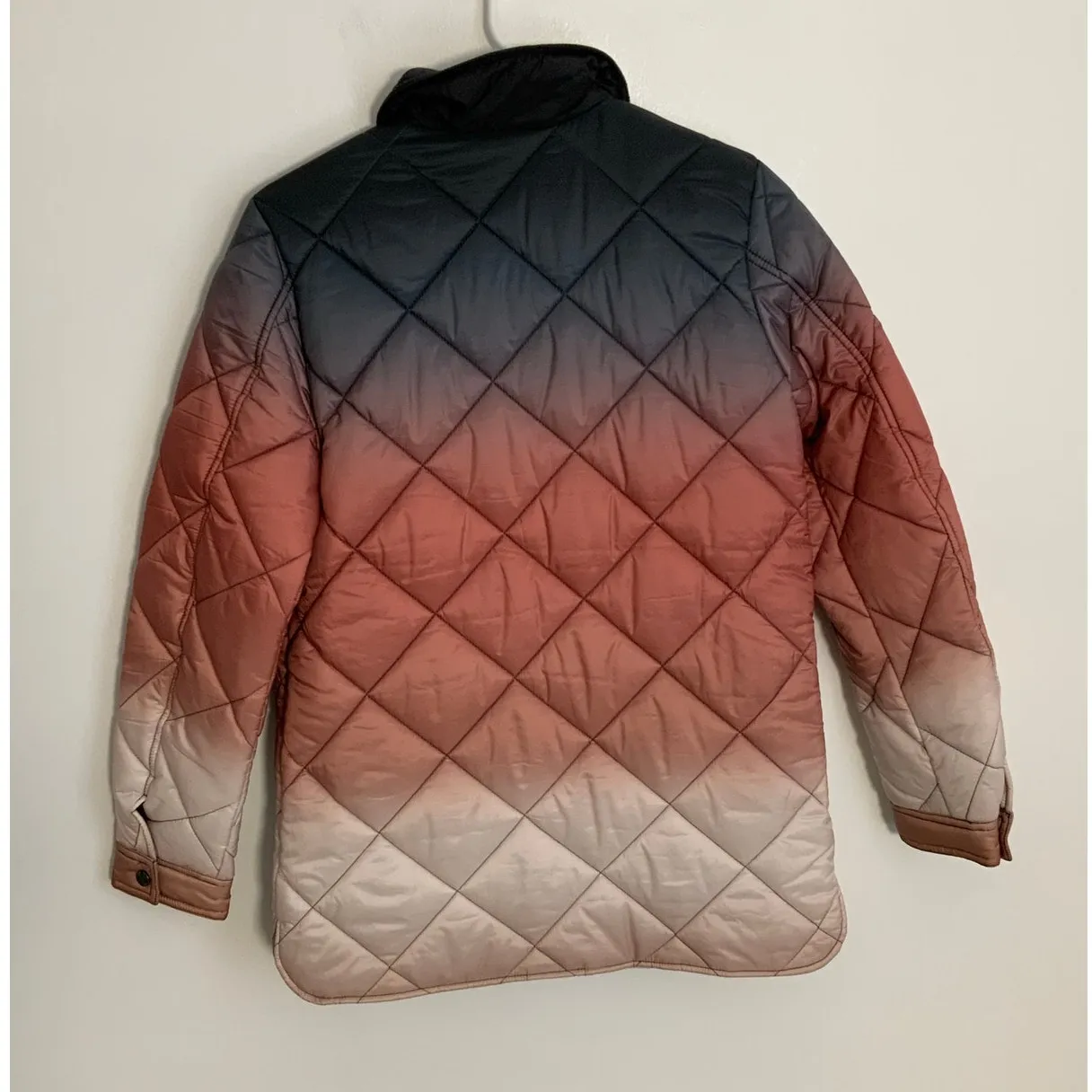 FDJ Quilted Ombre Jacket NWT size XS Pink - Image 9