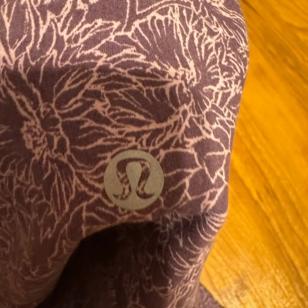 Lululemon leggings - Image 3