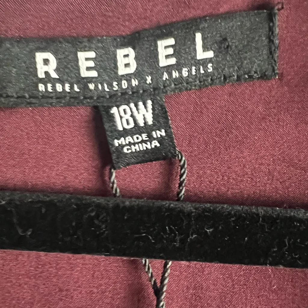 Rebel Wilson c Angels Faux Leather Sleeveless Dress Dark Wine, New with Tags Size 18W - Image 5