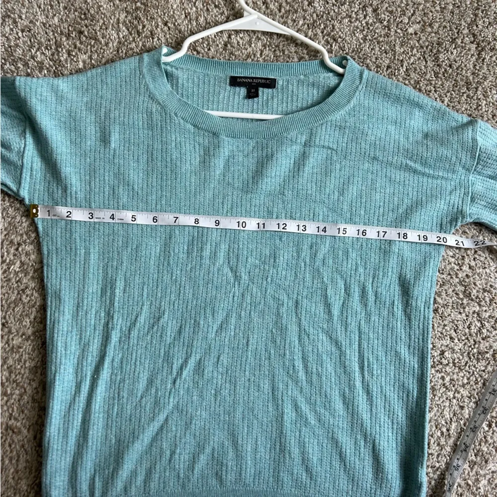 Banana Republic Factory Teal Lightweight Sweater Casual Office Medium Green - Image 6