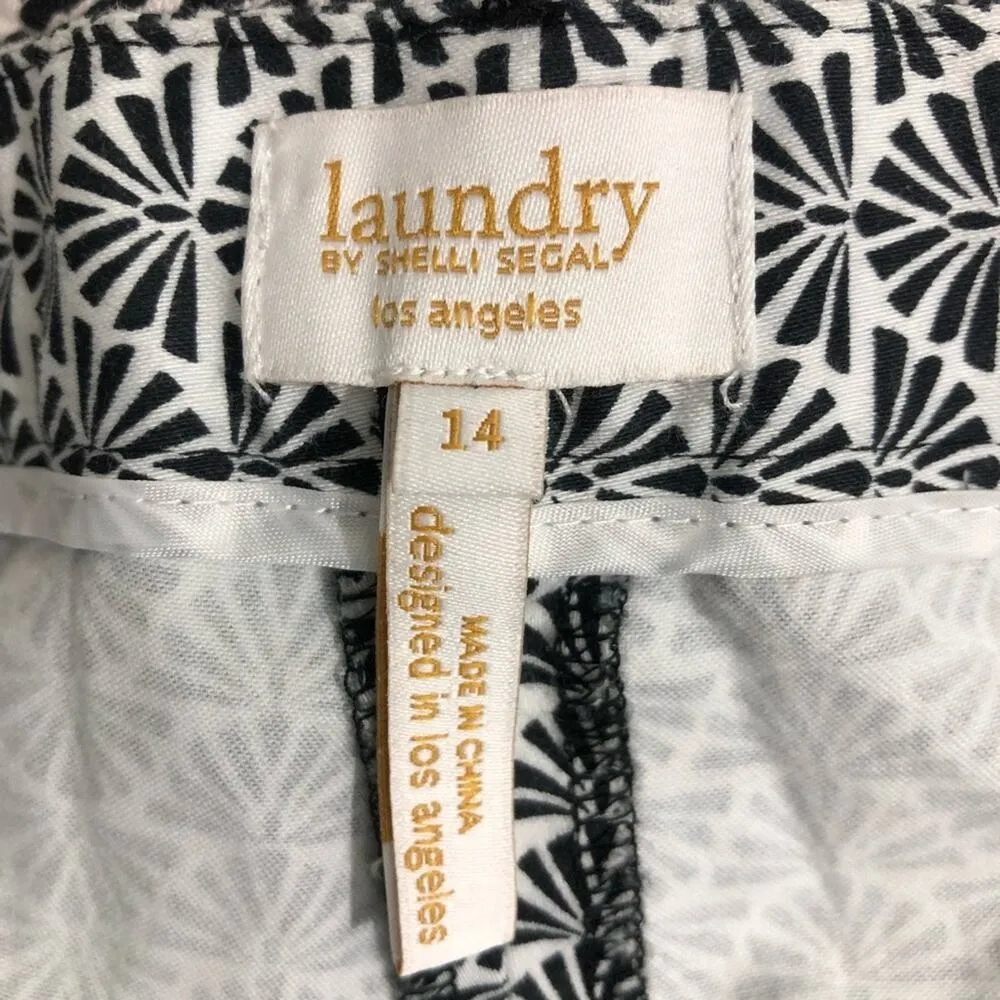 Laundry by Shelli Segal Fan Print Shorts in Black and White 14 EUC - Image 6