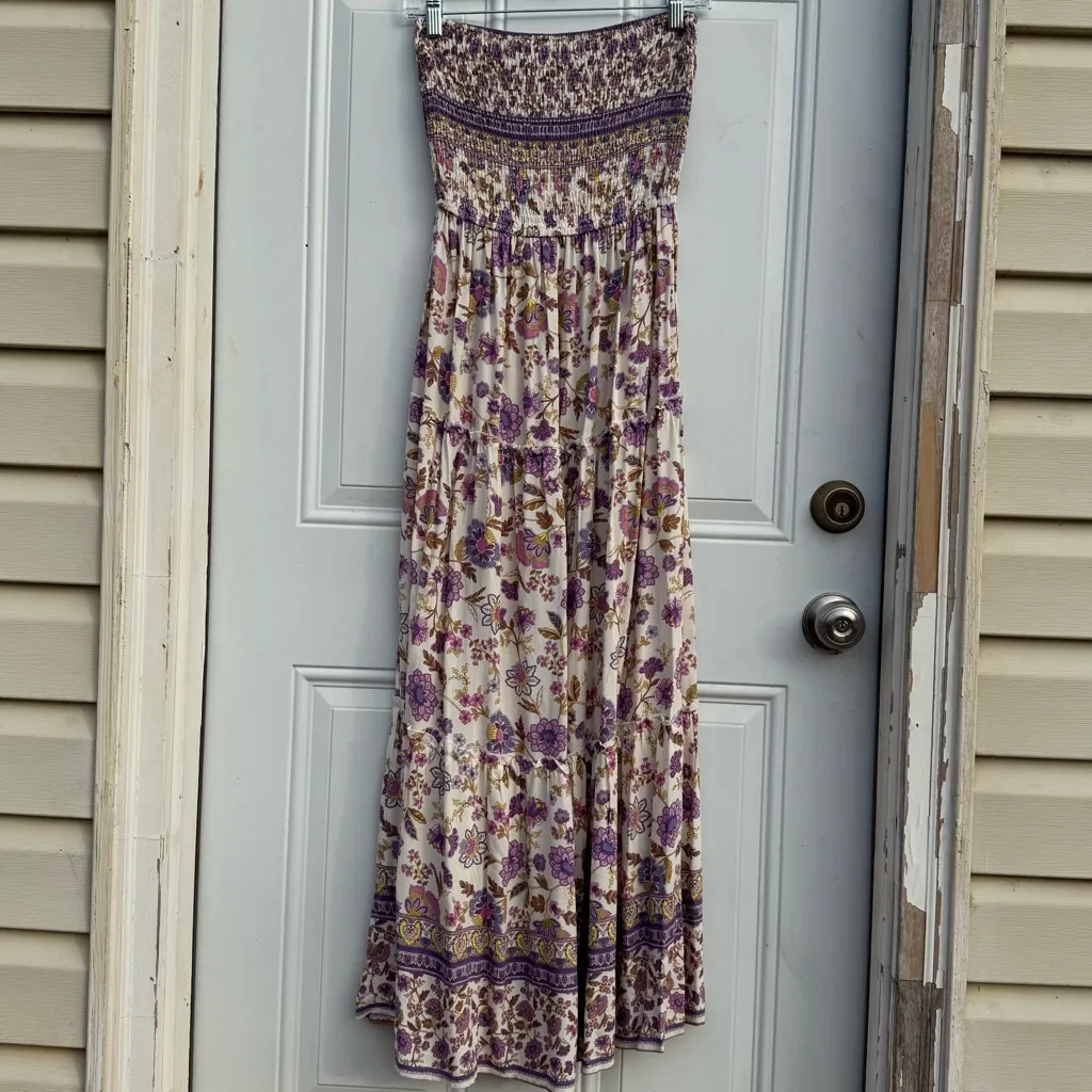 Zesica purple floral smocked maxi dress Size Small - Image 2