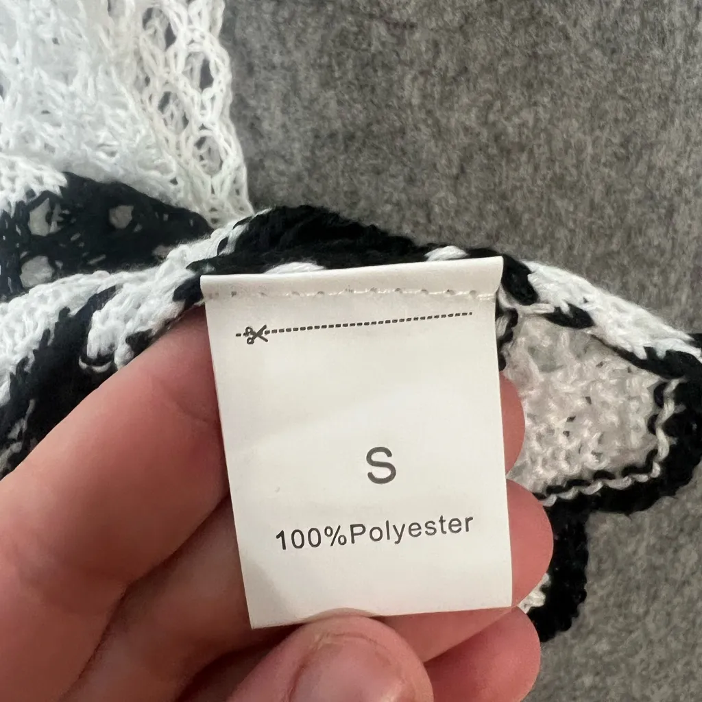 Breathsunny Woman Size‎ Small Black and White striped crochet mini skirt coverup - Image 3