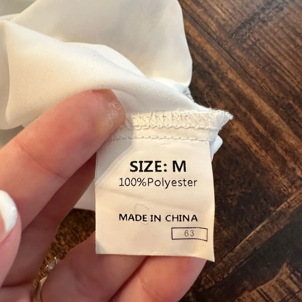 NWOT- Long Sleeve Blouse - Image 3