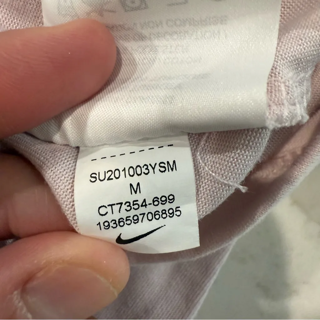 Nike The Nike Tee Dri-Fit Sleeveless Swoosh Athletic TankTop Womens Medium Pink - Image 7