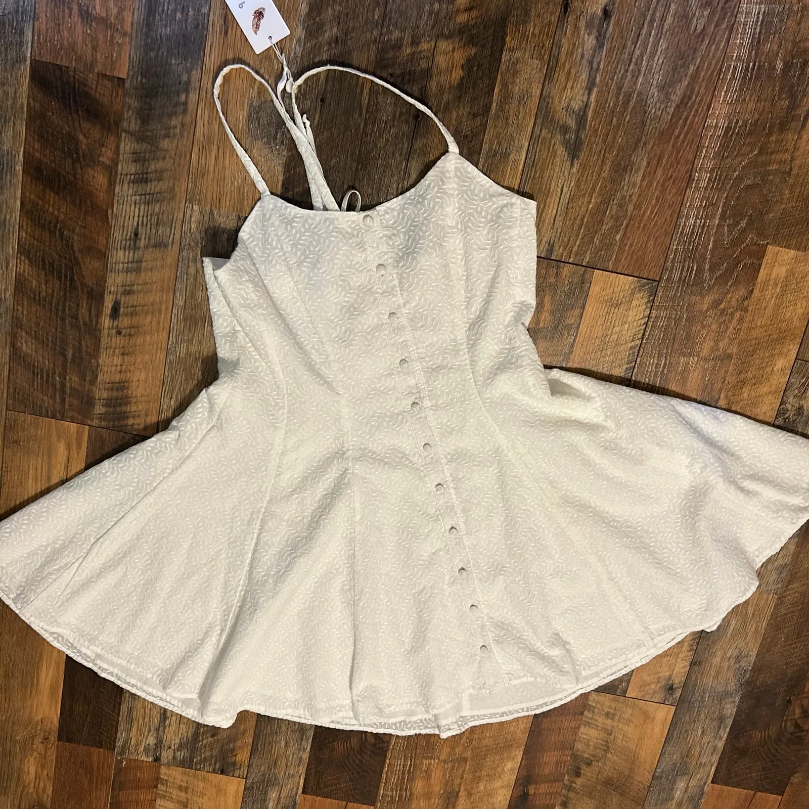 Chelsea & Violet White Embroidered Dress NWT 100% Cotton SZ L Embroidered LWD - Image 2