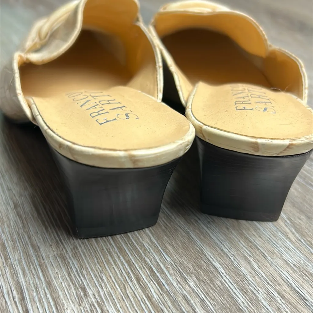 Franco Sarto Croc-Embossed Pumps  Size 8 - Image 6
