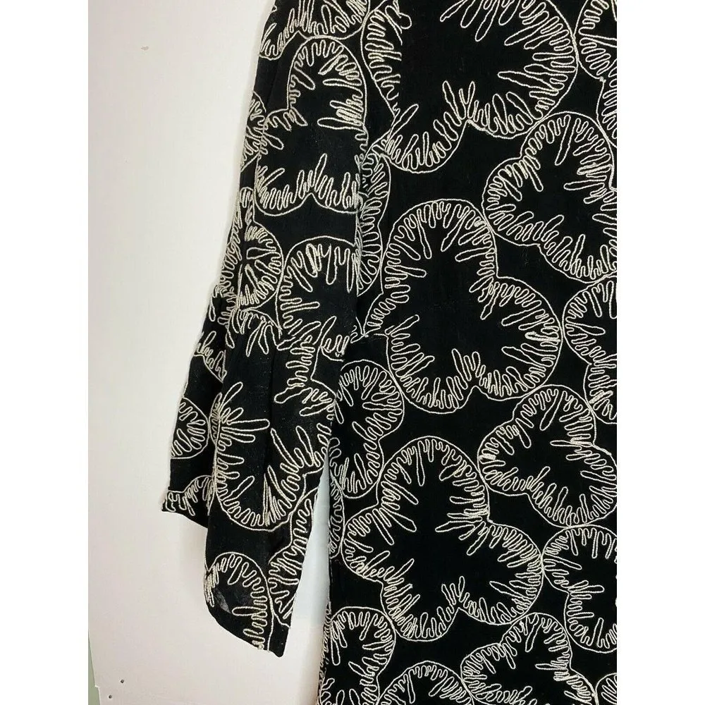 French Connection Size 2 Textured Dress Black Embroidered - Image 4