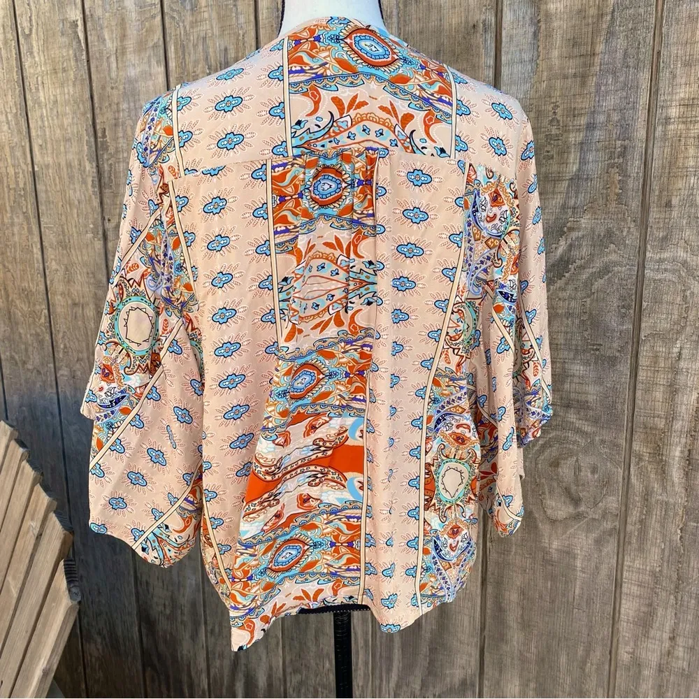 Shein Flowy Boho Printed Blouse Size L - Image 3