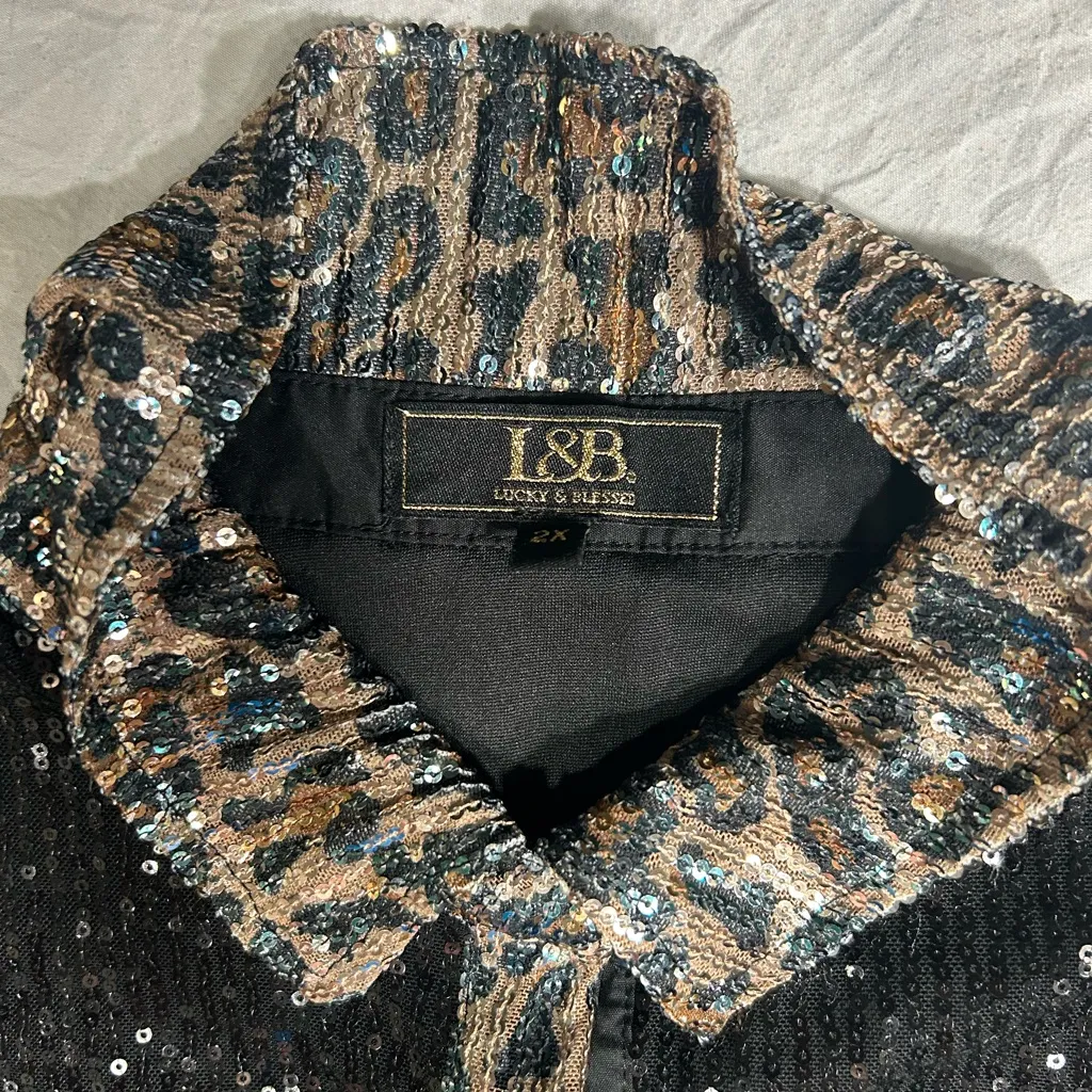 L&B Glittering Leopard Sequin Blouse 2xl - Image 6
