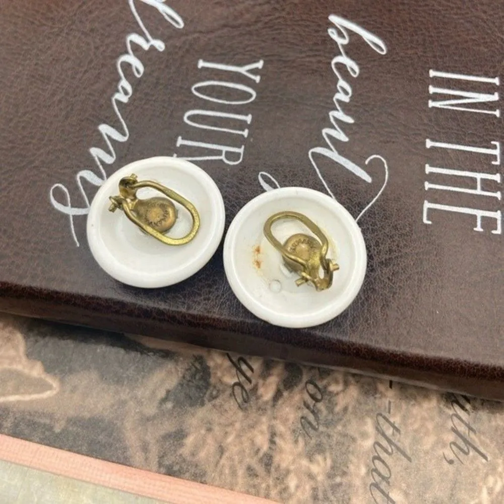 Vintage 1960s Red Blue Rose Floral Print Large West Germany Clip Boho Earrings White - Image 7