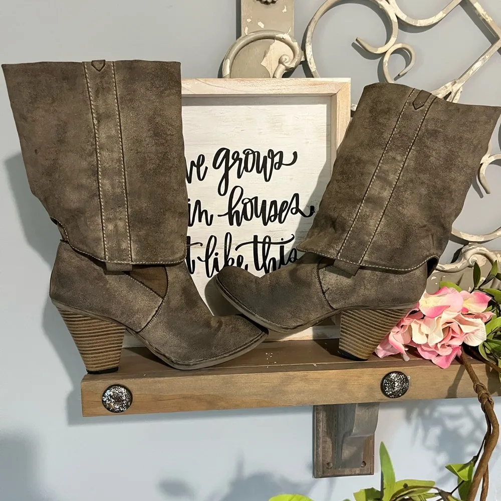 Mia Boutique Boots Mid Calf TaupeHeeled Womens 6 - Image 9