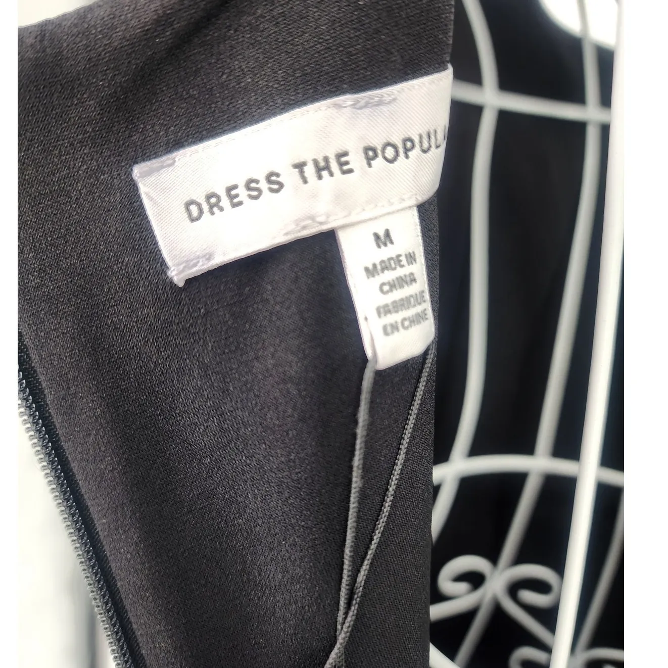 Dress the Population Sonia Long Sleeve Midi Sheath Dress Black NWT Medium - Image 4