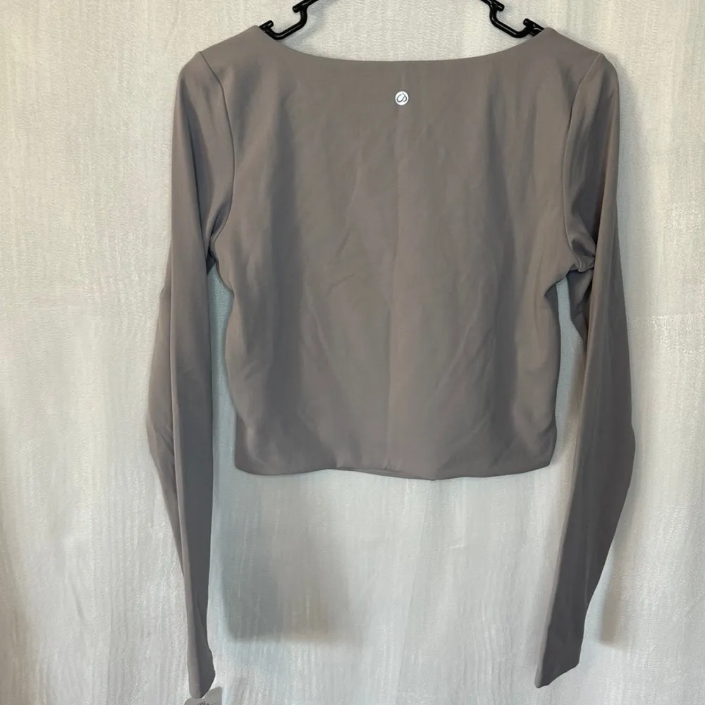 Crz yoga workout top size large crop womens gray square neck croptop - Image 3