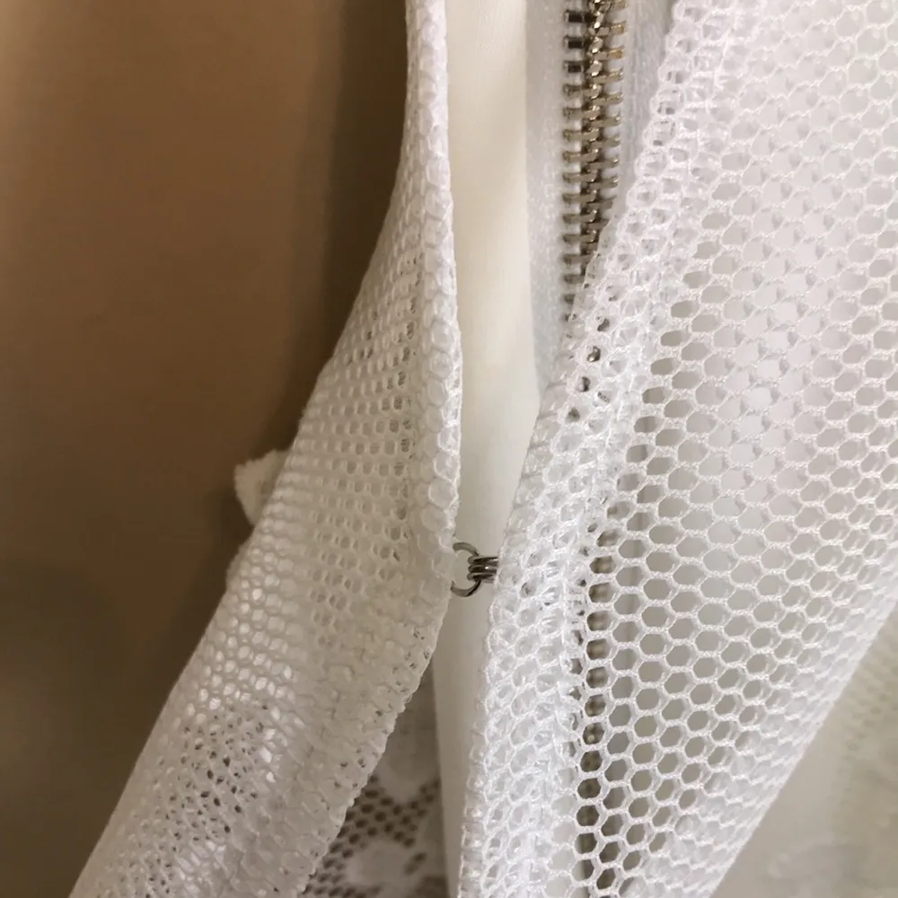 Bronx & Banco Women’s White Off the Shoulder Floral Embroidered A-Line Dress - Image 9