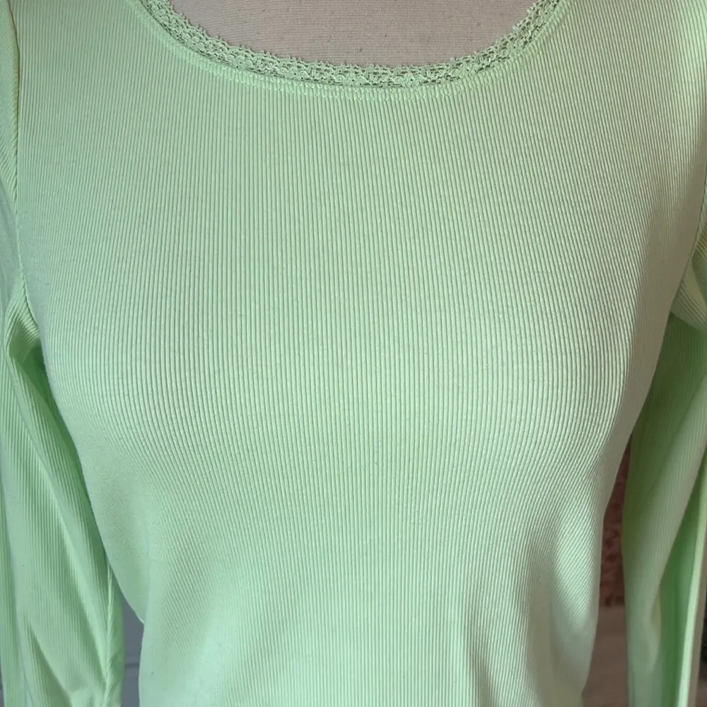 Mint Green Lightweight Stretchy Crop Top Long Sleeve Womens fits S M - Image 6