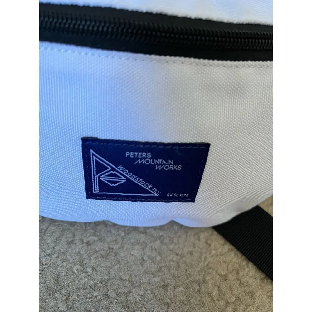 Peters Mountain Works White Urban Outfitters Belt Bag Utility Bag Fanny Pack - Image 5