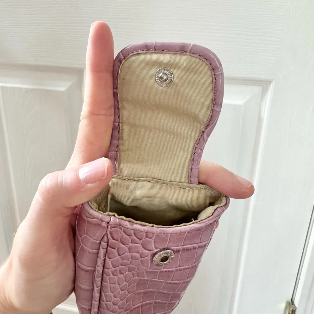 Vintage Nine West Y2K Pink Croc-Embossed Phone Pouch W/ ID Keychain - Image 6