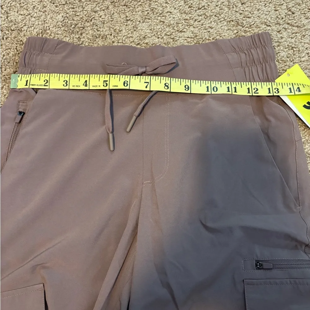 NWT All In Motion Women's Active Light Mid-Rise Cargo Joggers - Image 15